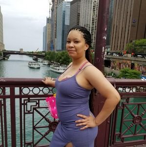 Meet your Posher, Violet